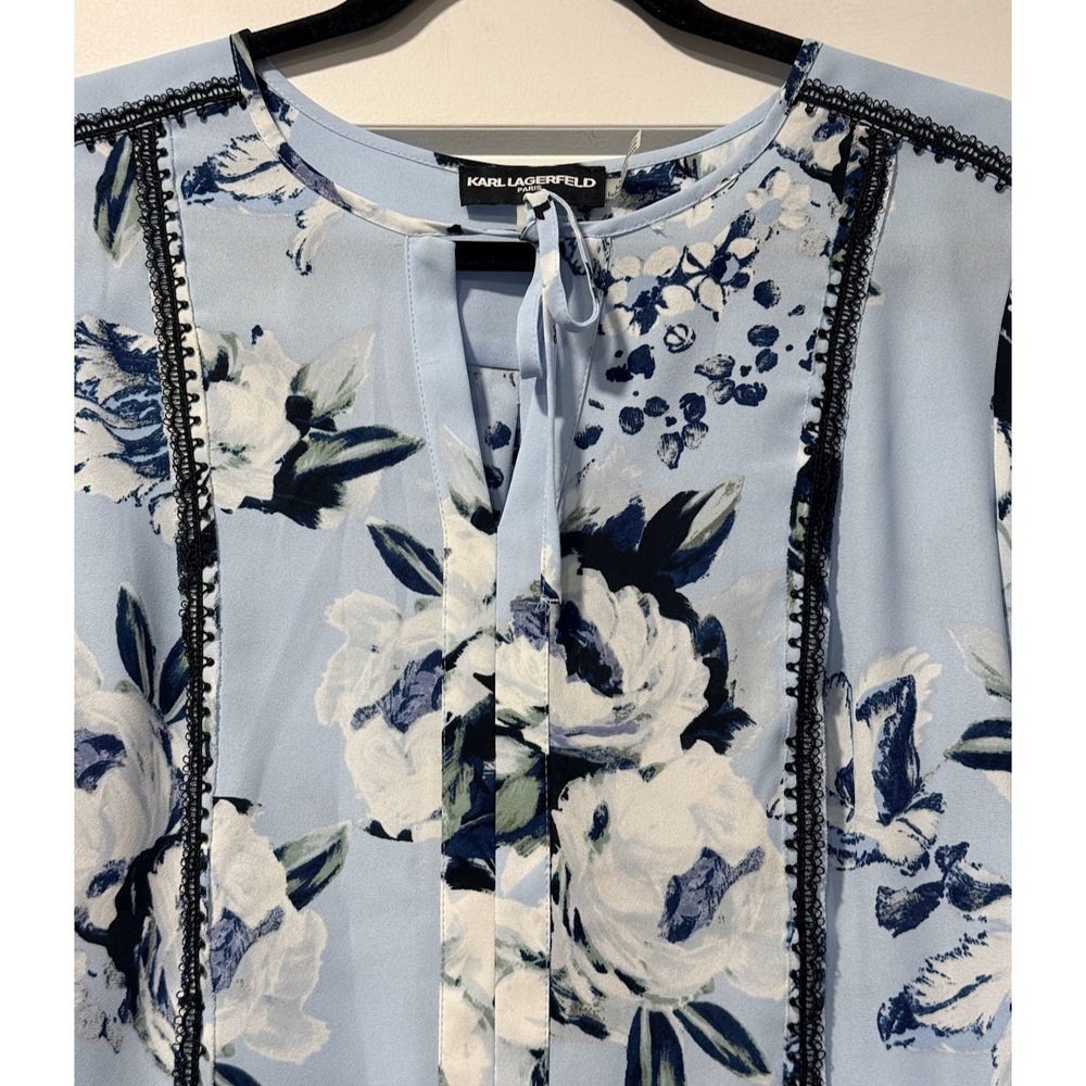 Kark Lagerfeld Light Blue & Navy Floral Blouse Ladies Size Small - Picture 2 of 5